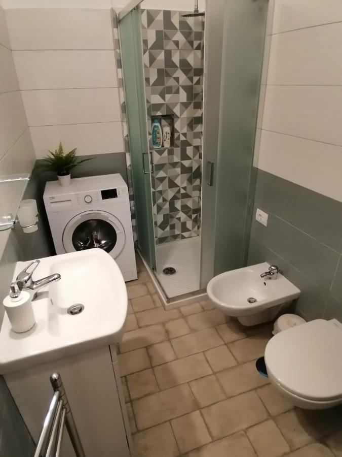 Ferienwohnung Il Vicoletto Sul Castello Neapel Exterior foto